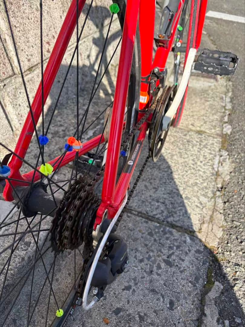 引き取り限定！ 赤いスポーツバイク フレーム アルミ 37変速