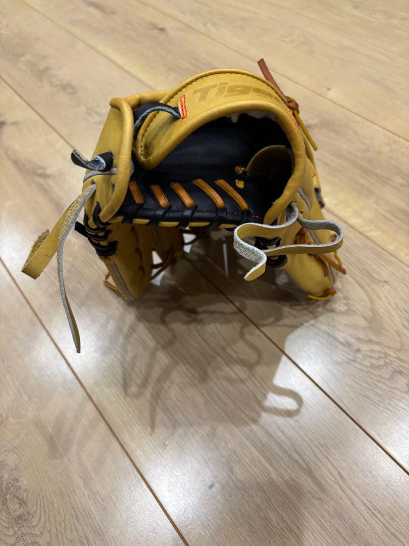 ミツワタイガー特殊グローブ！試作モデル？