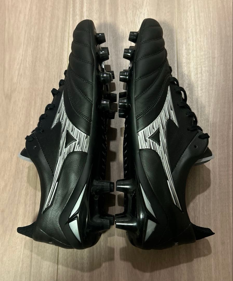 【新品未使用】MIZUNO MORELIA NEO Ⅳ JAPAN ミズノ黒銀