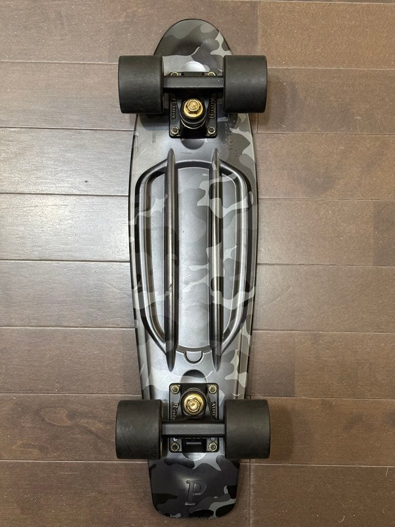 Penny 22インチ 日本限定 ペニー 黒×金×カモフラ スケボー クルーザー
