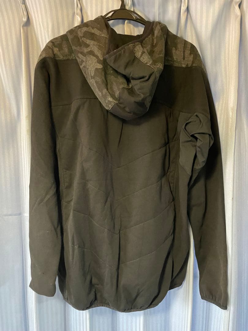 ATHLETA OREI アスレタ　 フード付きキルティングジャケット　美品