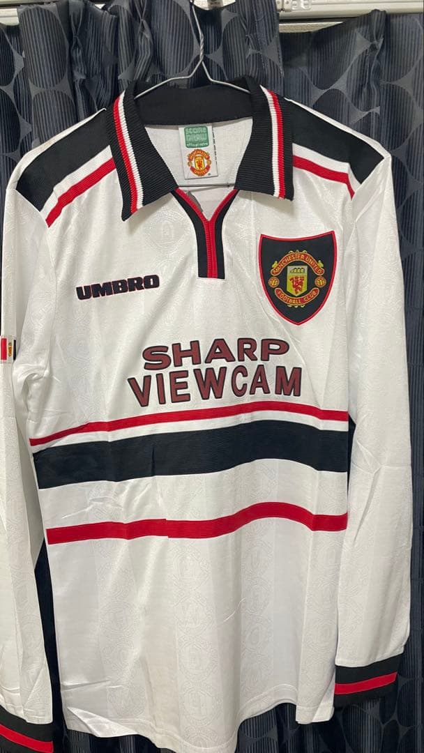 UMBRO マンチェスター・ユナイテッド シャープシャツ