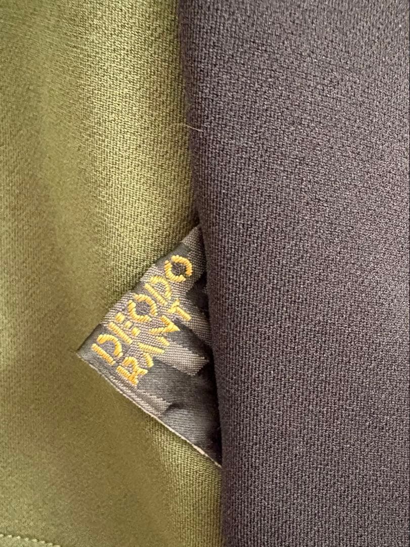 【美品】umbro メンズ暖かフリース ハーフジップ　ハイネック　ジャージ　L