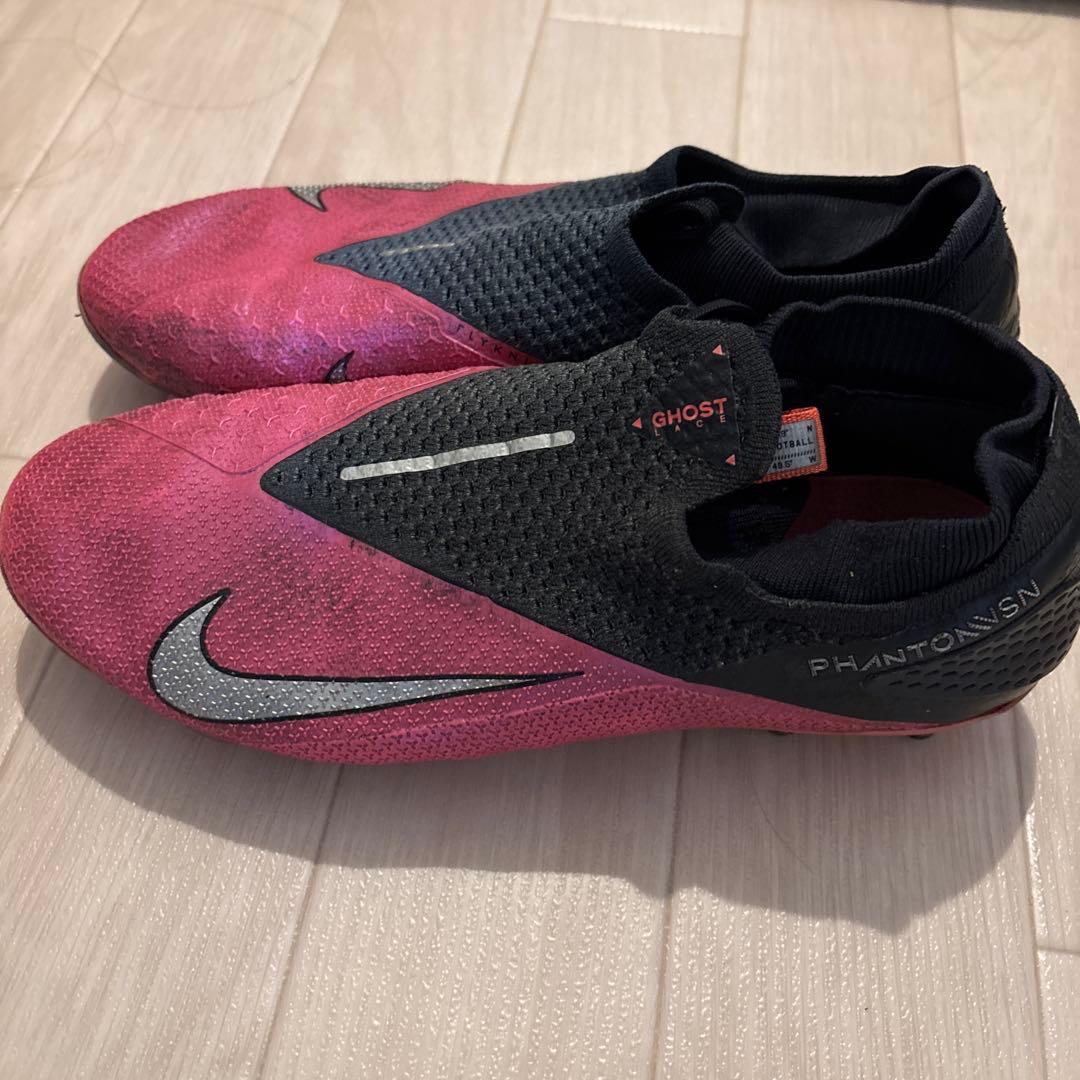 Nike Phantom ビジョンACCサッカーシューズ ピンク/黒28cm
