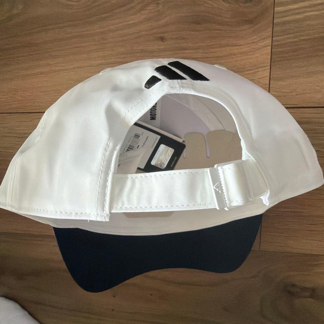 アディダス　PETRONAS AMG CAP メルセデスベンツ