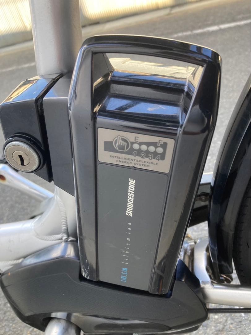 1822業界最長12ヶ月保証付！送料無料エリア多数！安全整備済み！電動自転車