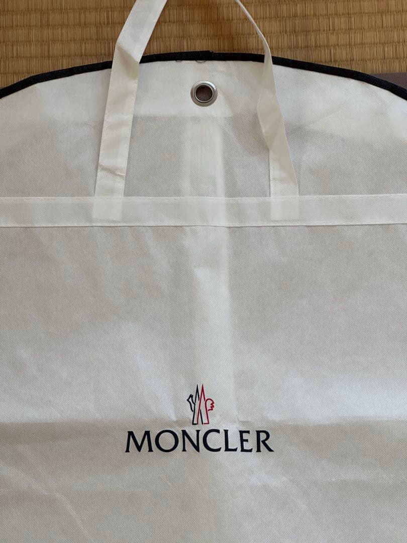 モンクレール　ダウン　ガーメントケース&ハンガー&ショップ袋