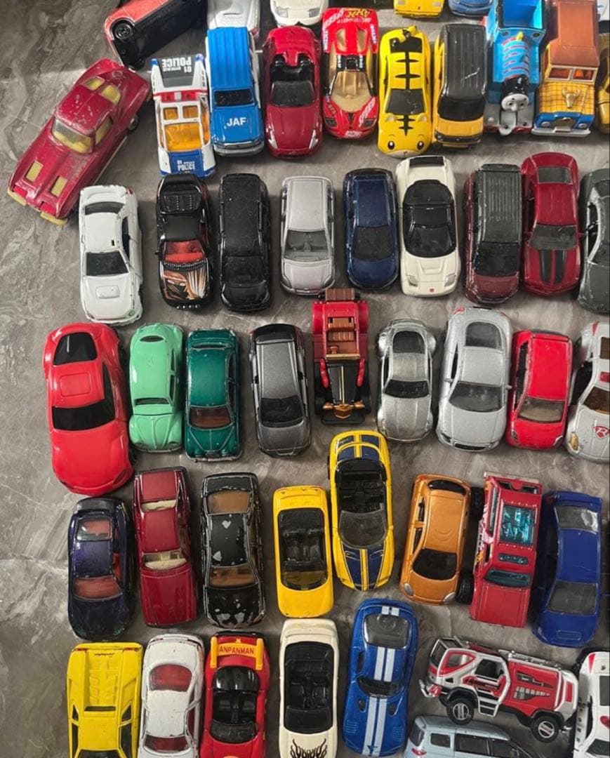 超大量 希少　ミニカー　100台超え　まとめ売り　　フェラーリ　トラックな