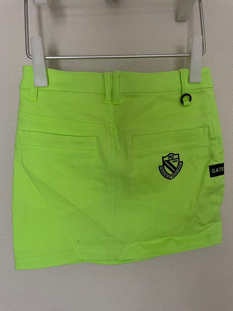 PEARLY GATES 蛍光グリーンスカート 00サイズ