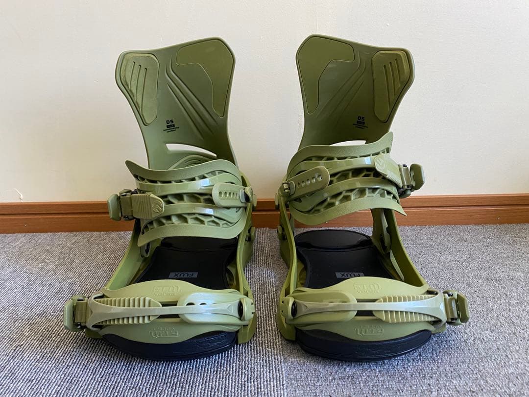 FLUX DS スノーボード ビンディング　スペアフットベット付
