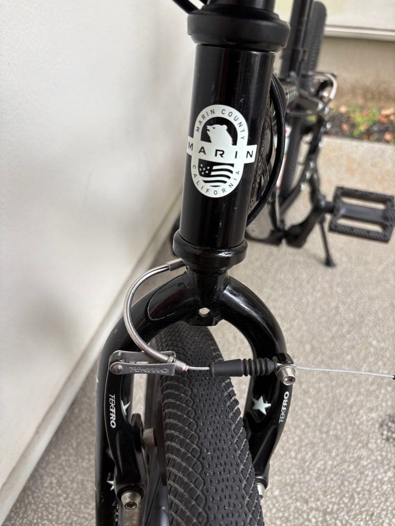 MARIN キッズバイク 黒 星模様 直接取り引き可能