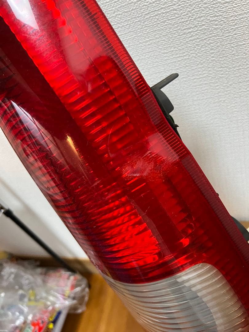 ハイエース テールランプ