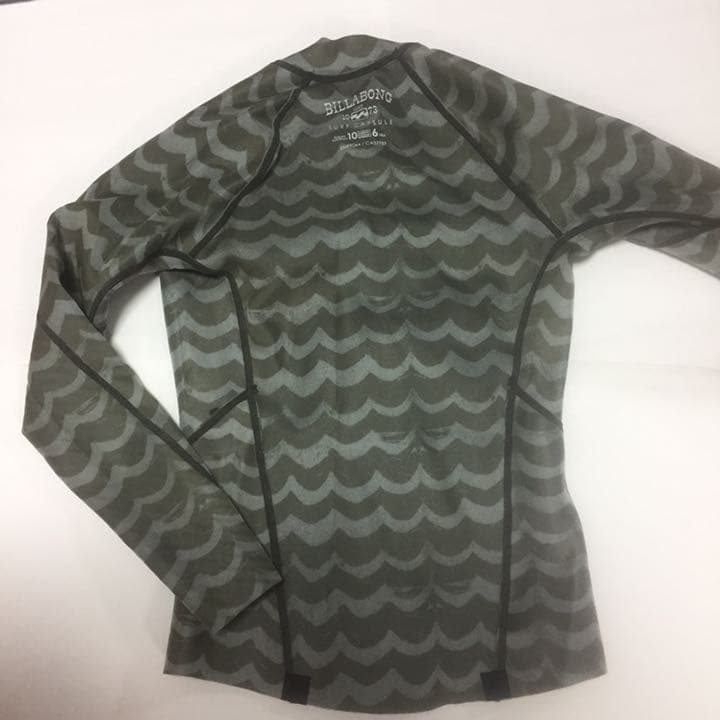 新品Billabong タッパー