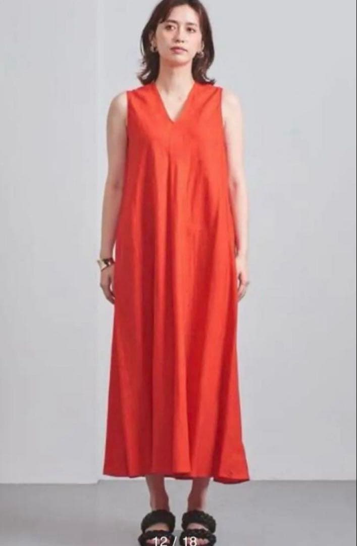タグあり《超美品》UNITED ARROWS リネン　Vネック ワンピース 38