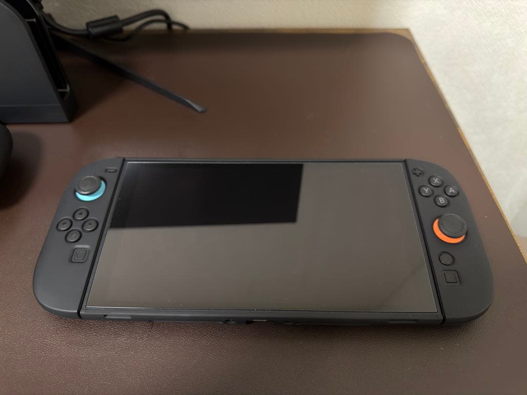 Nintendo Switch 2 日本語・国内専用　ほぼ新品