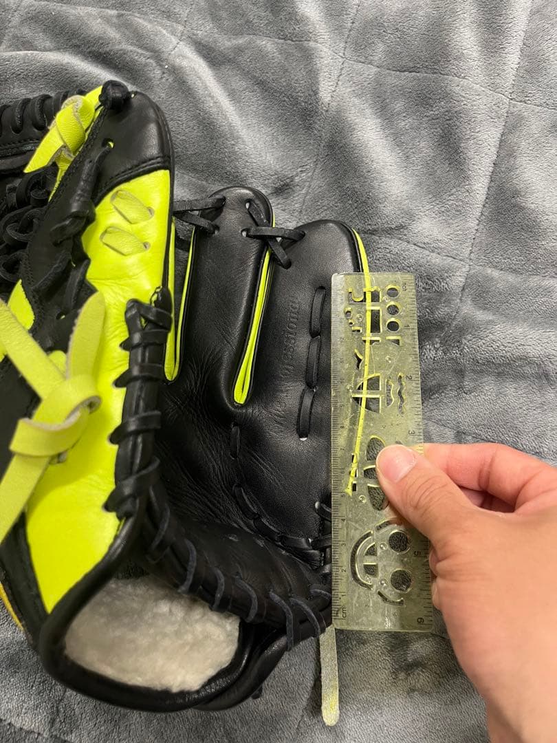 久保田スラッガーイエロー/ブラック、袋、手入れで使用していたオイル付き。