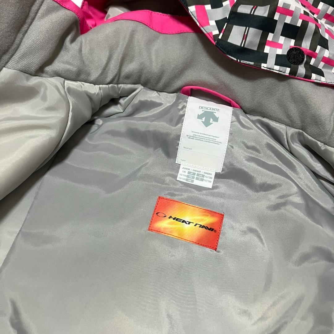 未使用　DESCENTE デサント　スキーウェア キッズ 130cm 上下セット