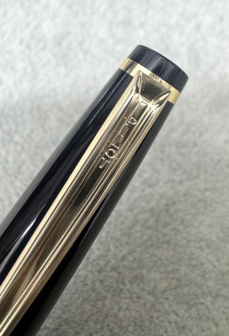 ★未使用品★PILOT エリート万年筆 　18K-750 　H1277　〈F〉
