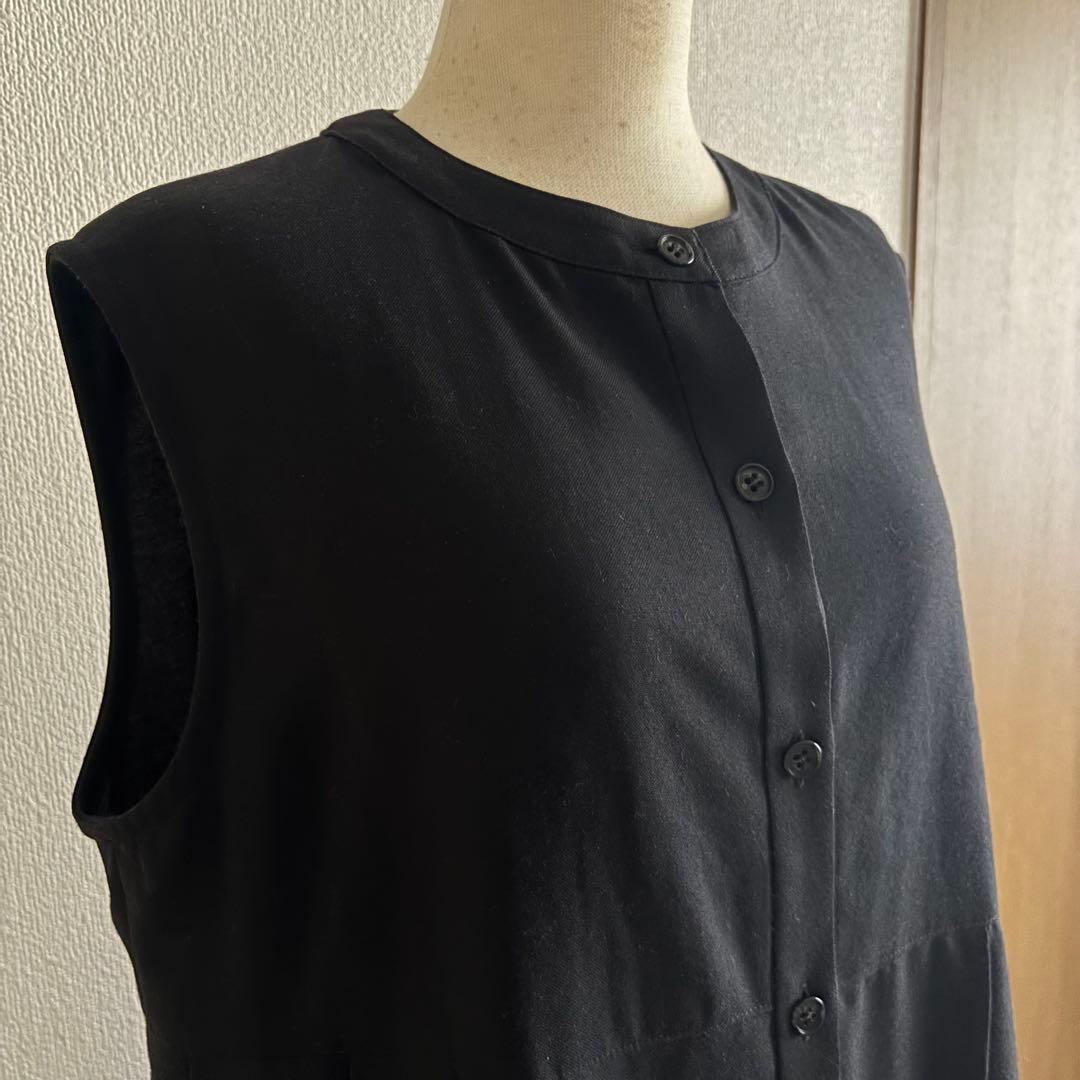 MidiUmi ブラックノースリーブドレス Aライン