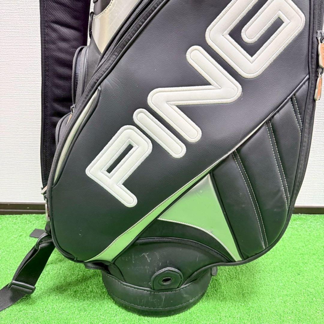 PING キャディバッグ フード付　ブラック/ホワイト