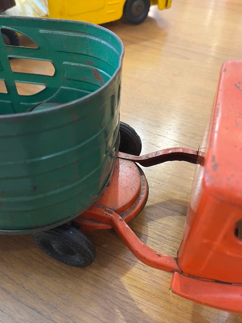 キングスベリー(Kingsbury ) COEトラックトイ