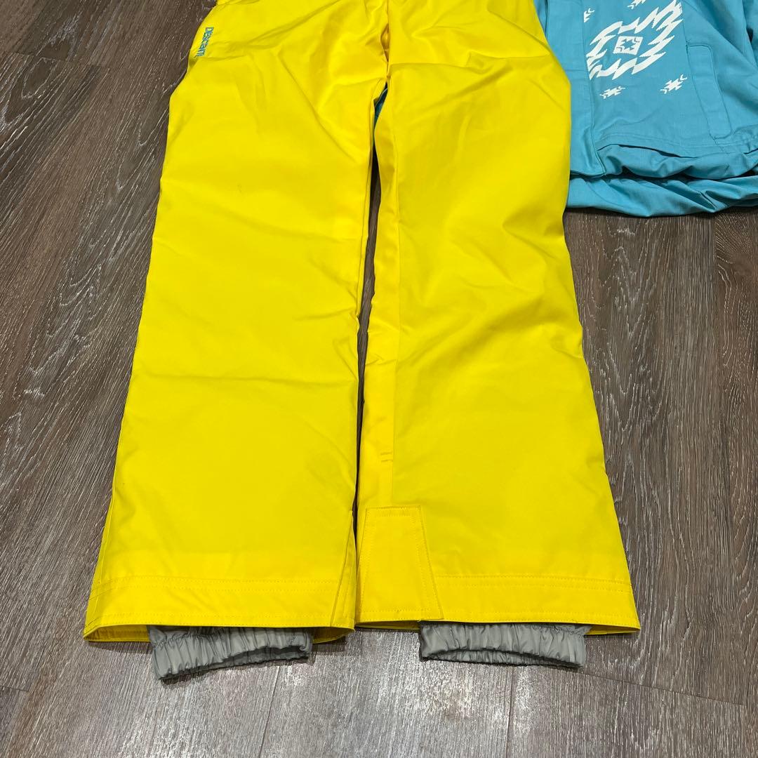 DESCENTE デサント　セットアップ　上下　スキーウェア　160 女の子