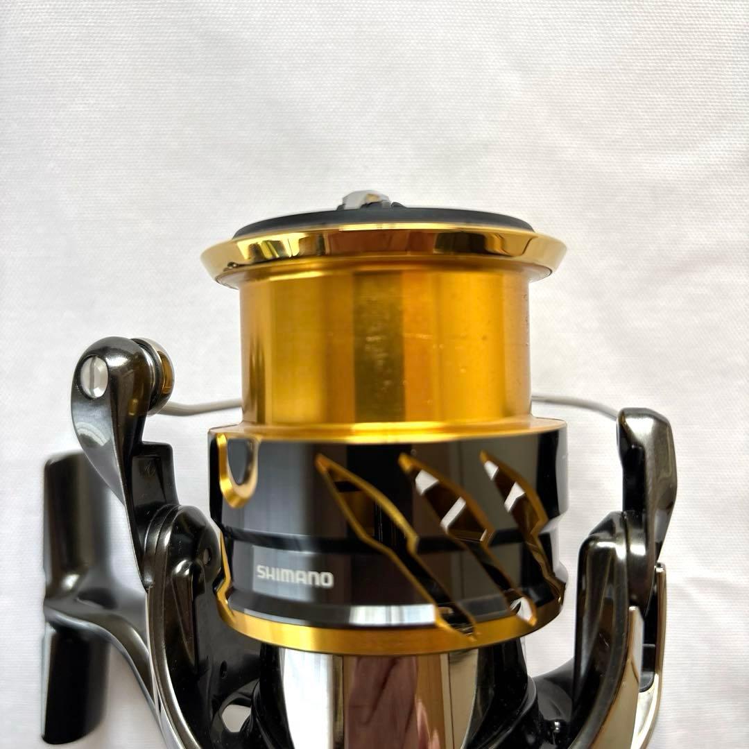 シマノ❣️ツインパワー❣️TWIN POWER 4000MHG 取説・箱04146