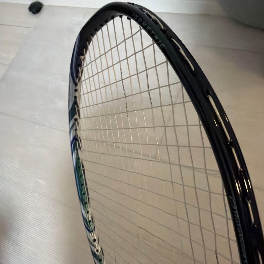 は*ま様 バドミントンラケット ストリング入り