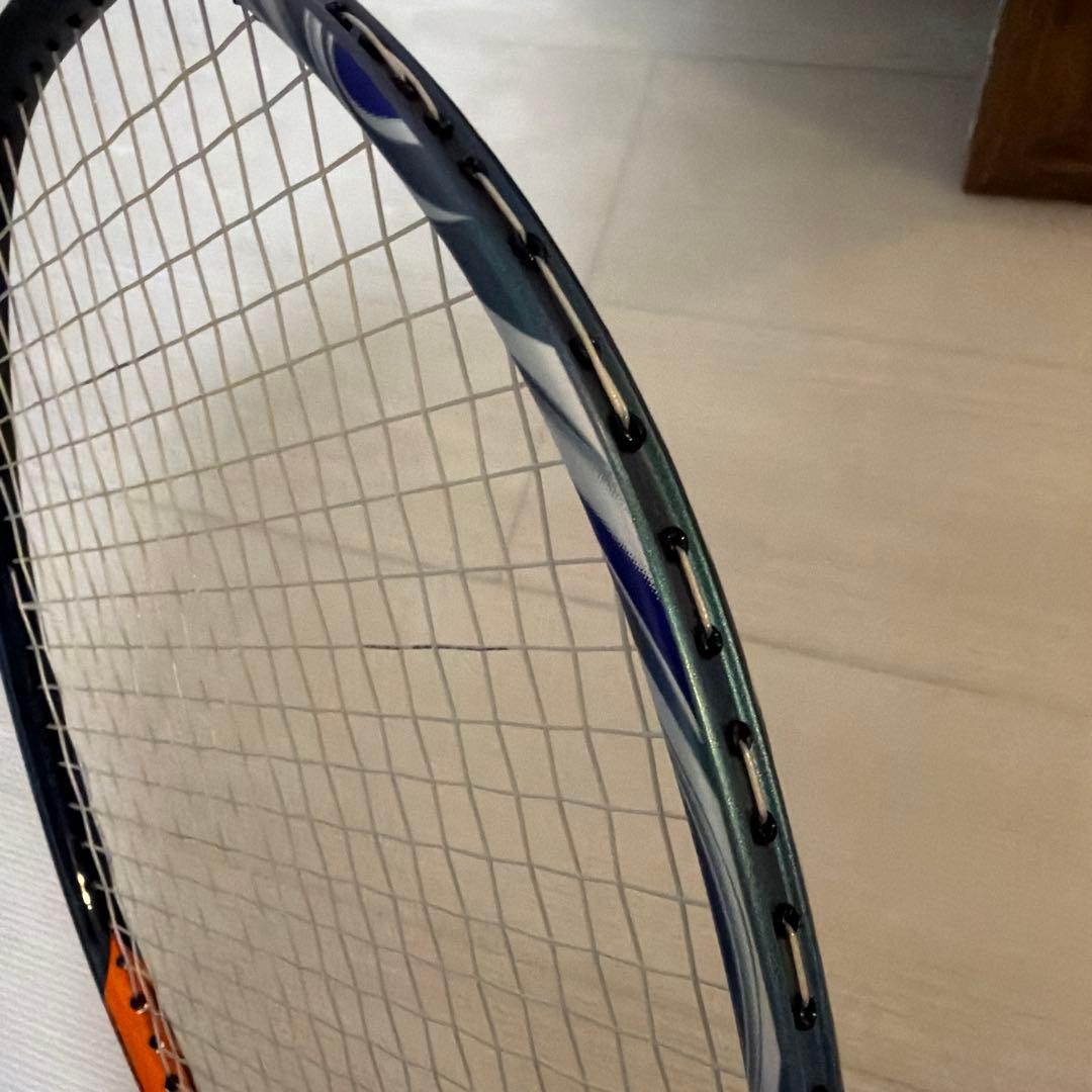 は*ま様 バドミントンラケット ストリング入り