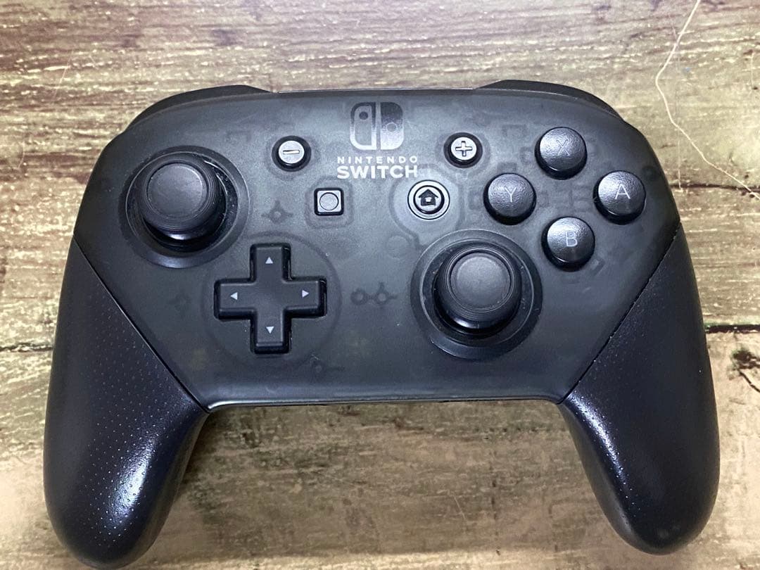 Nintendo Switch 2017年製　+ プロコン付