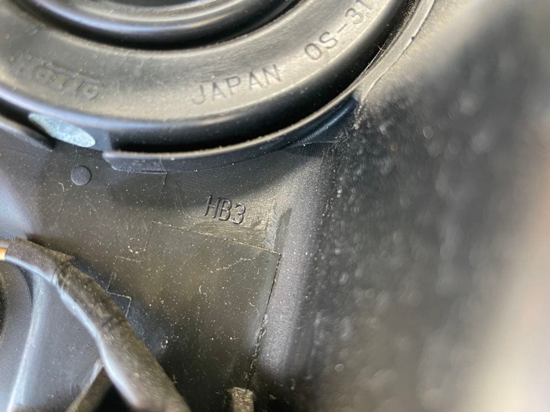 NHP10 アクア　中期　右ヘッドランプ　美品　81110-52K40