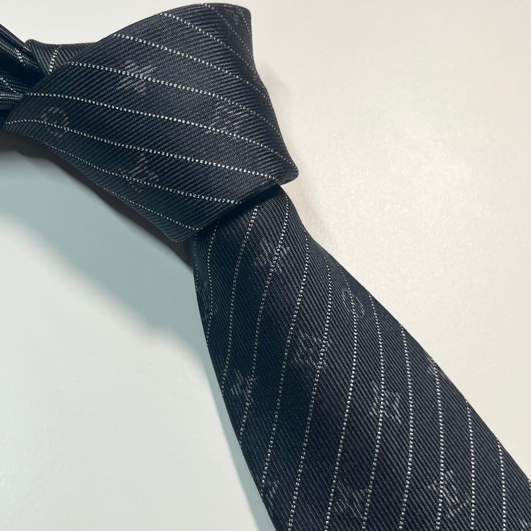 現行✨極美品✨LOUIS VUITTON ネクタイ　モノグラム　LV ナロータイ