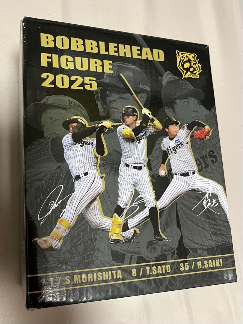 阪神タイガース　ボブルヘッド　佐藤輝明　選手