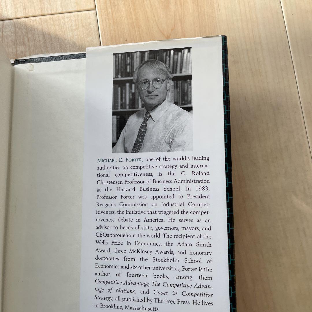洋書 Michael E. Porter Competitive Strategy