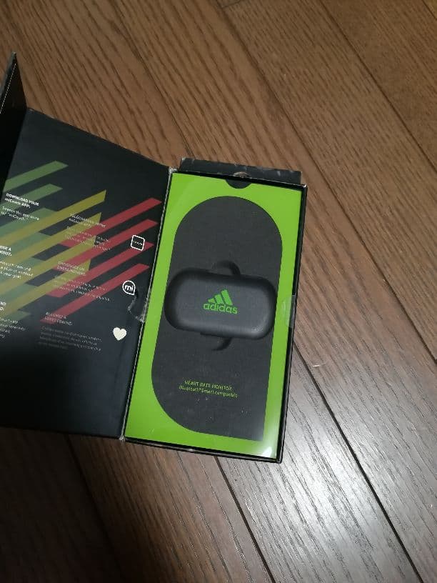 アディダス　heart rate monitor