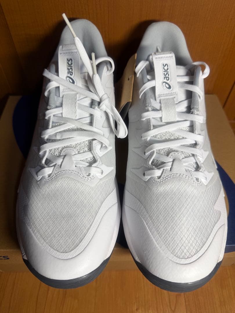 ASICS アンプレアルスロー2 28cm ホワイト 新品未使用 バッシュ