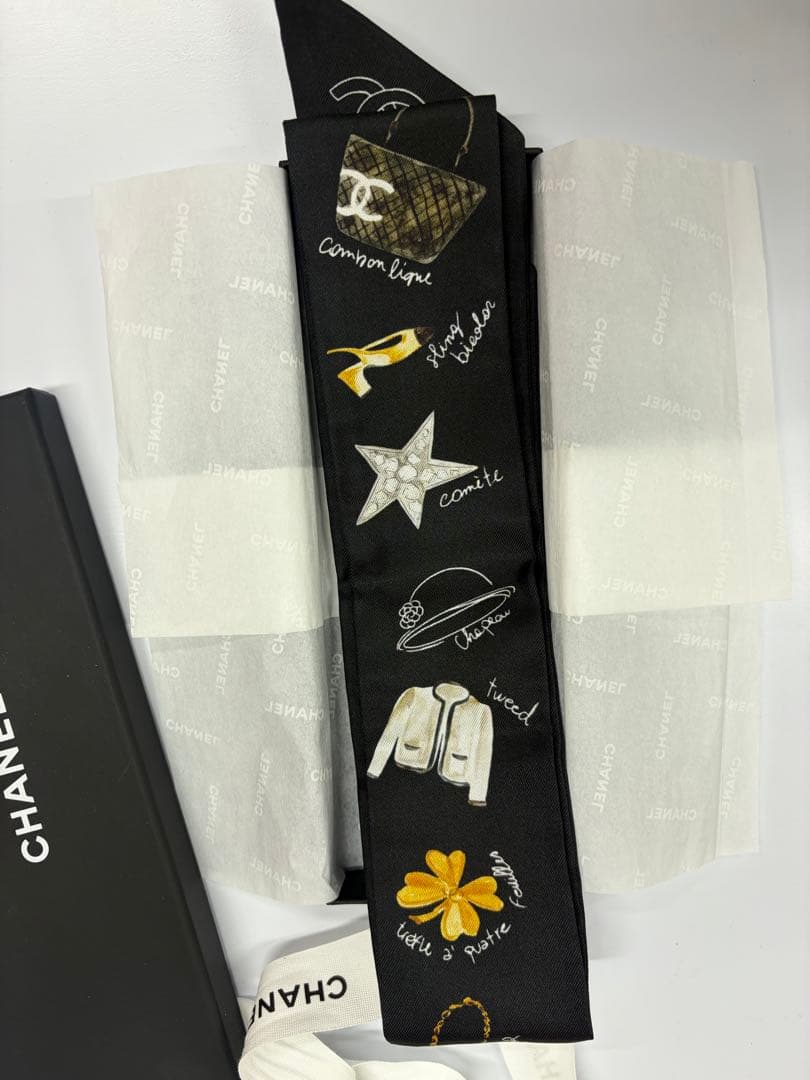 【美品】CHANEL シルク ツイルスカーフ 黒