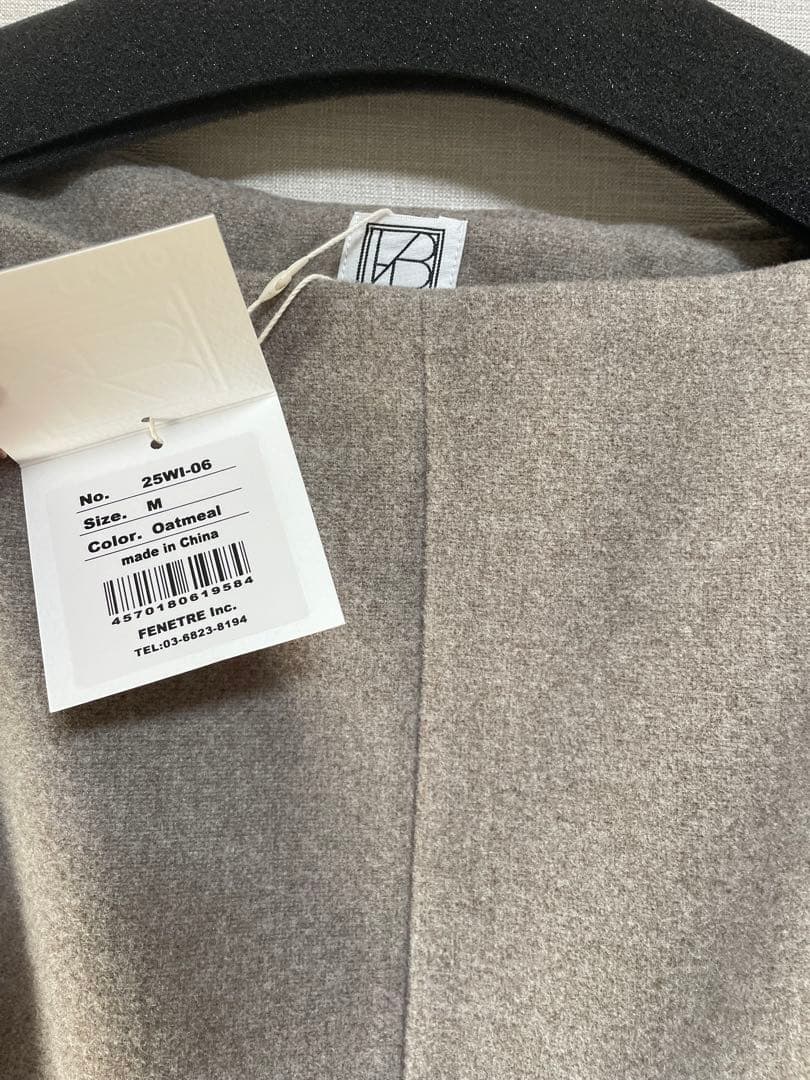 新品laubeblanc◆ Narrow line Cape Dress