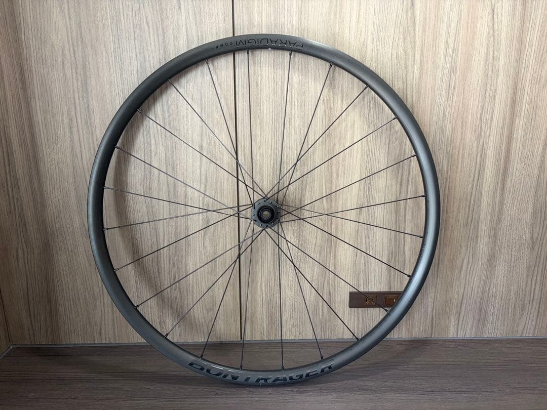 【美品】Bontrager Paradigm Disc前後ホイール　シマノアルミ