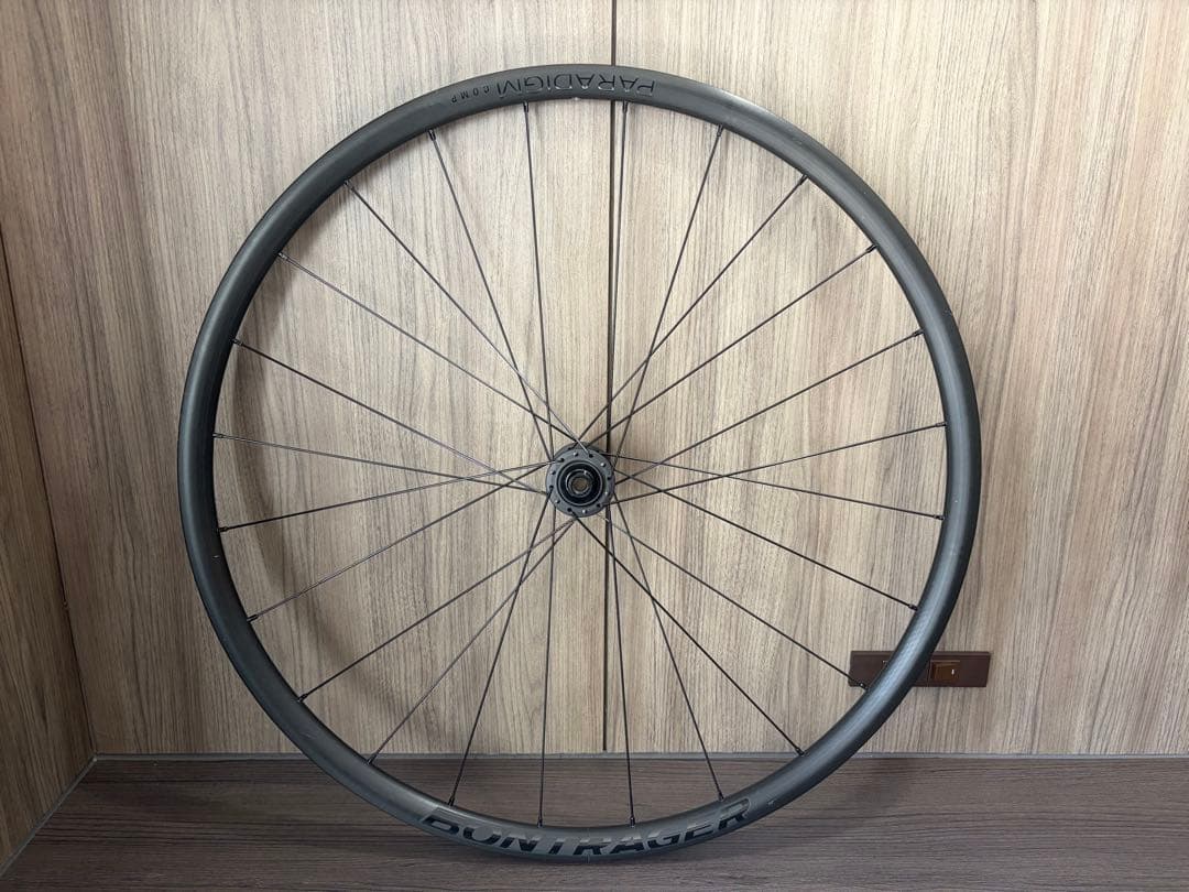 【美品】Bontrager Paradigm Disc前後ホイール　シマノアルミ