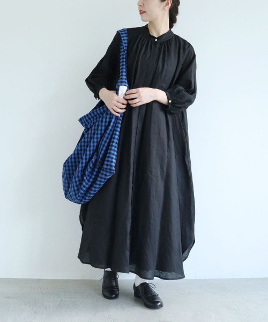 l'atelier du savon フレンチリネン　ウイングカラーワンピース