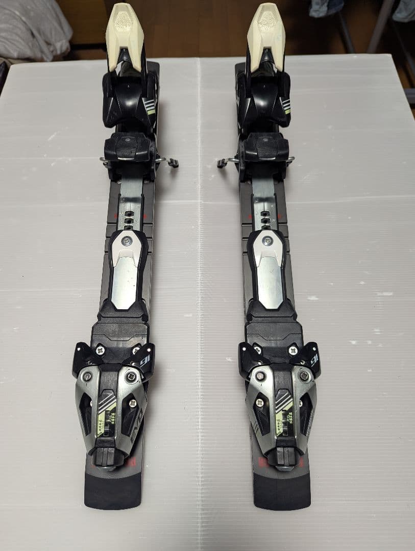 チロリアRACE EVO 16FREEFLEX＋ RC600GRプレート