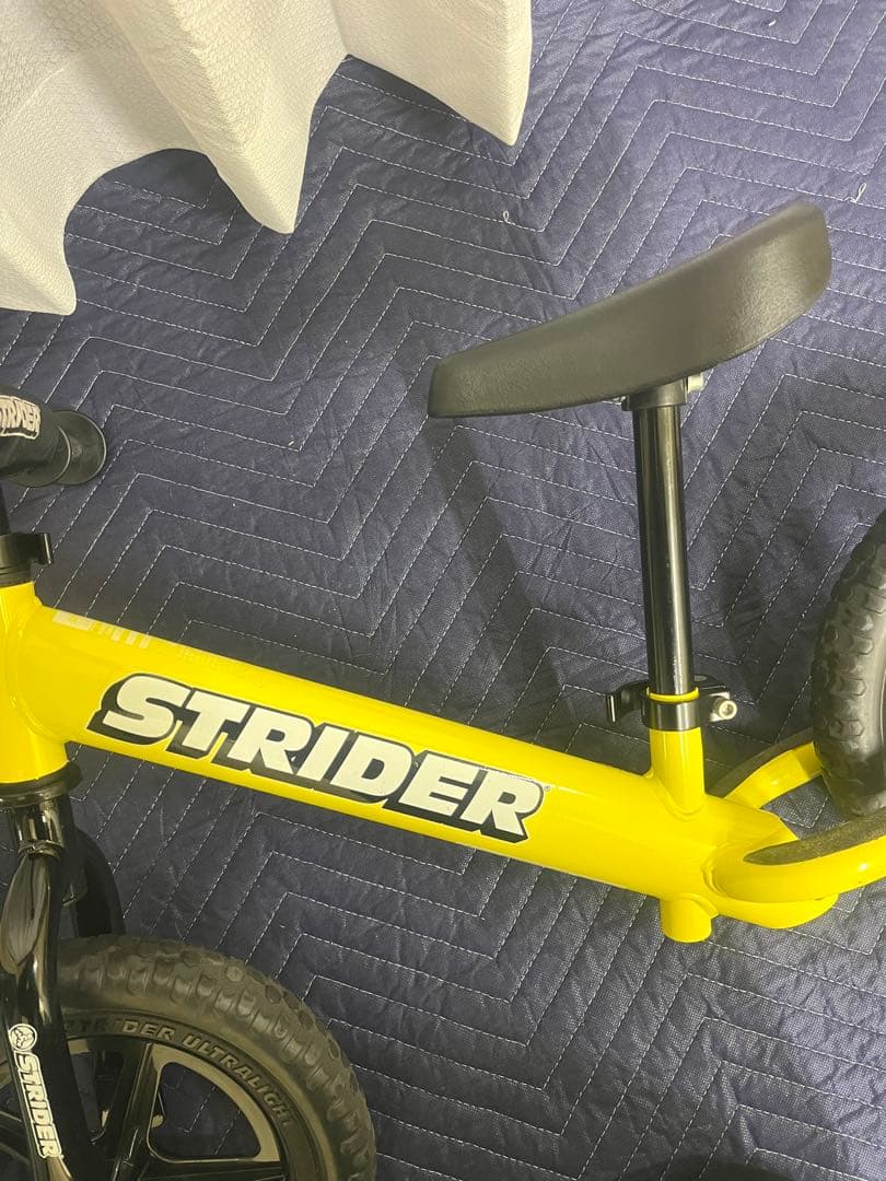 ⭐️人気カラー⭐️ストライダースポーツ 12インチ ST-S4 イエロー（黄色）