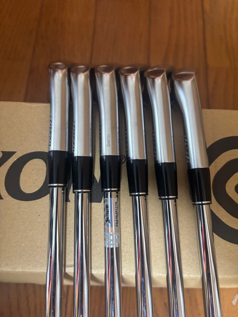 美品　スリクソン　ZXi7 アイアン　DG S200 5-PW 6本