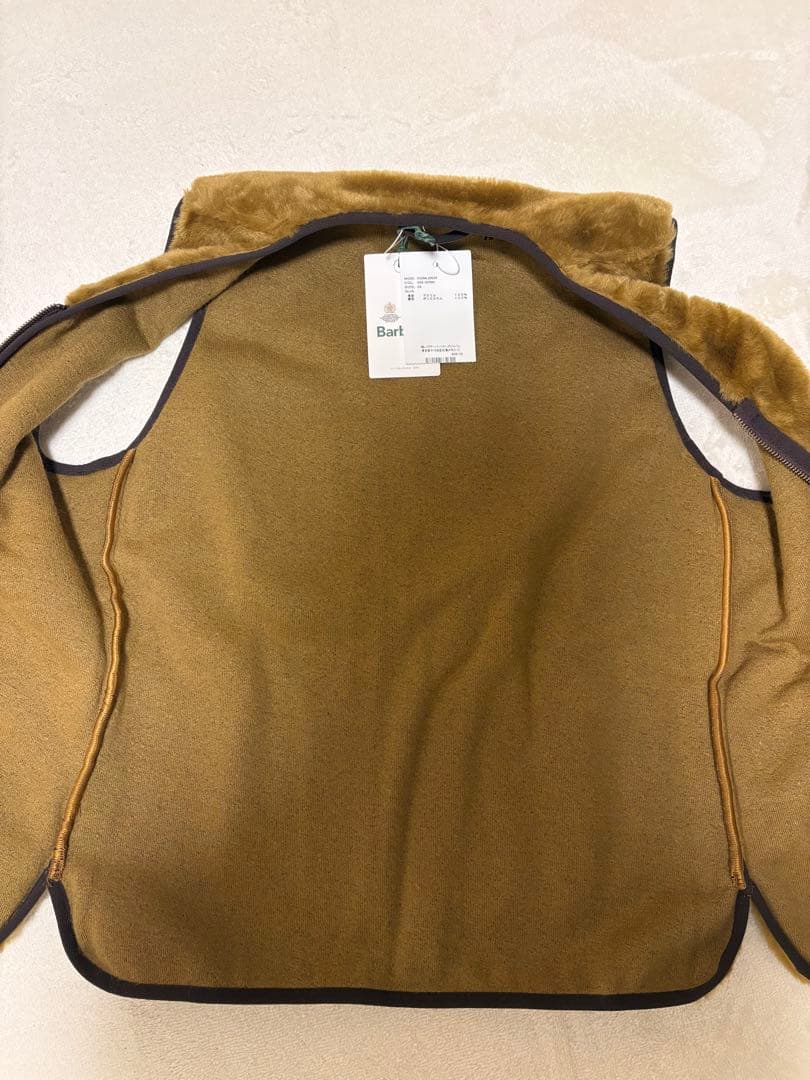 【1/10まで】Barbour ファー ベスト 34サイズ（ブラウン）