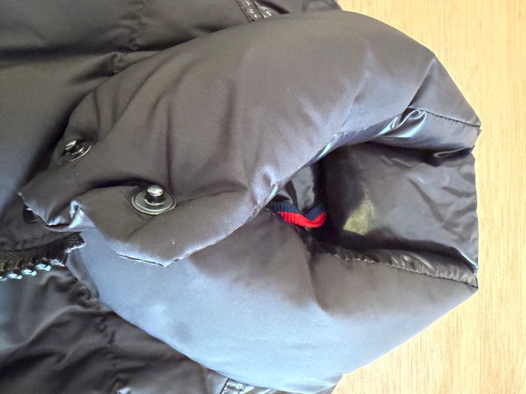 【新年特価】価格改定！MONCLER ダウンベスト ダークブラウン