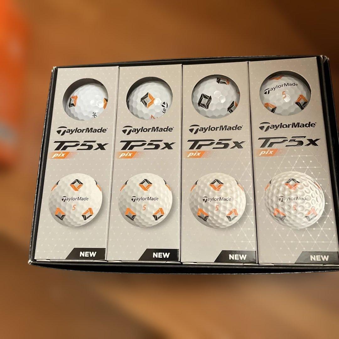 テーラーメイド　TP5x 1ダースとTP5他1ダース