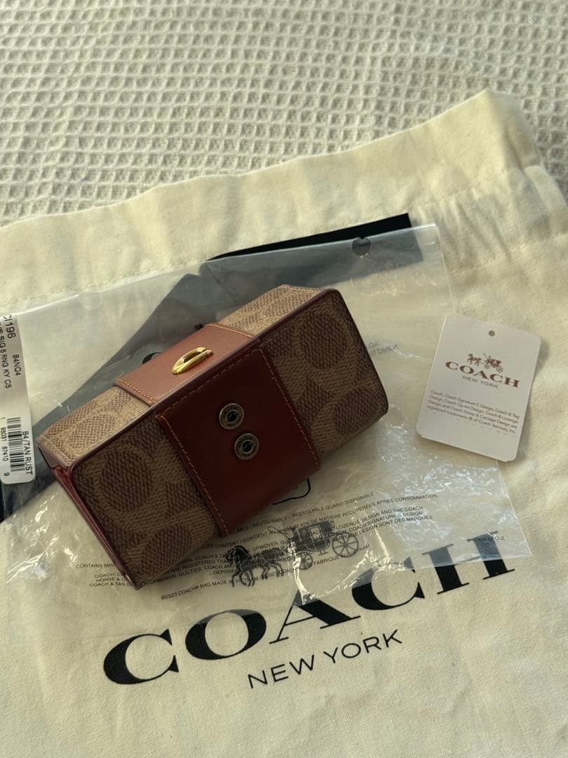 正規品•新品COACH コーチ6リング キー ケース・シグネチャー キャンバス