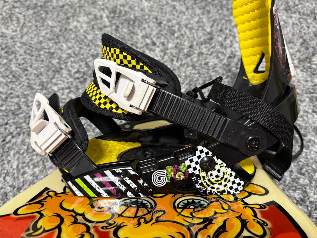 nico セパレートスノーボードとHEADビンディングセット　美品です