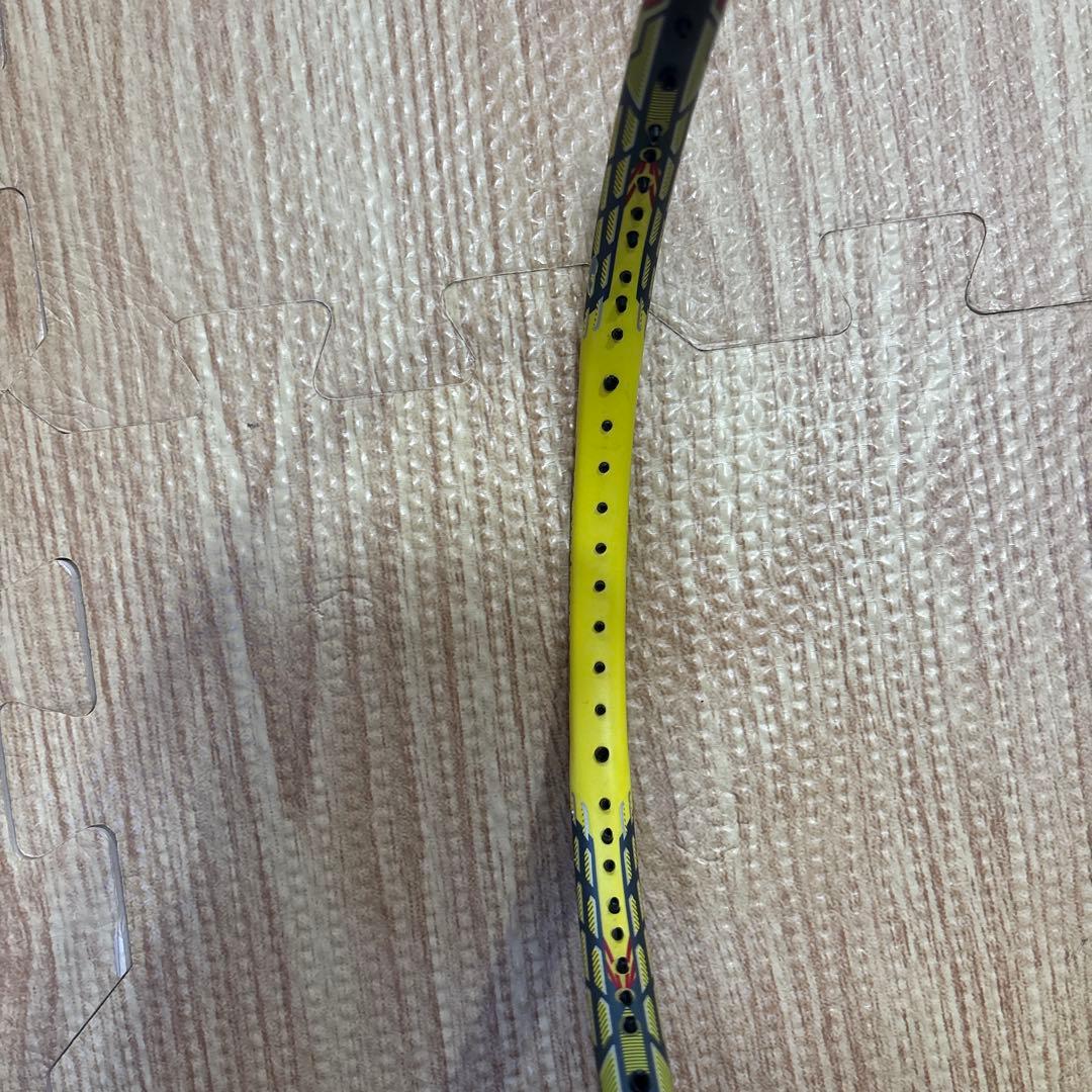 【限定】ボルトリックZフォース2 リンダンモデル 4UG5 YONEX 人気廃盤